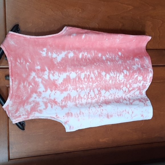 TANK TOP - Picture 2 of 2